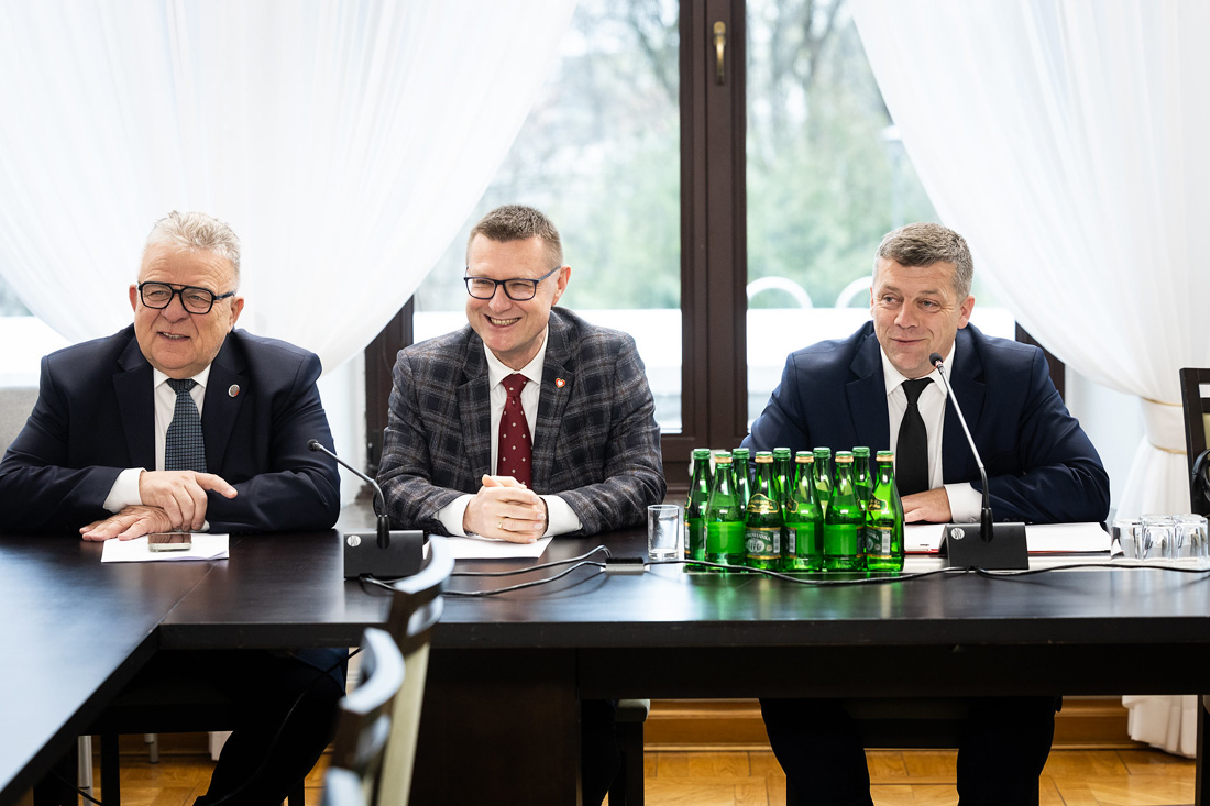 Posiedzenie 56: Przemówienie Senatora RP Wiktora Durlaka w dyskusji nad punktem 10. porządku obrad